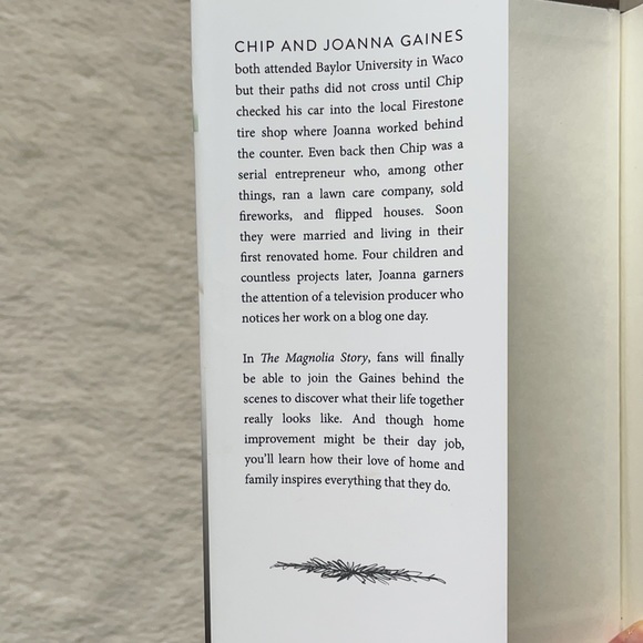 The Magnolia Story by Chip And Joanna Gaines Book - Picture 14 of 14